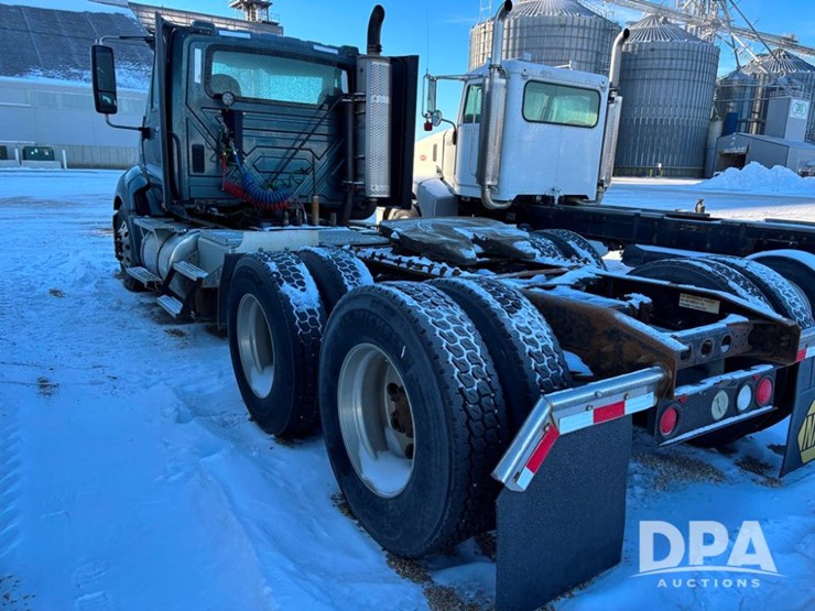 international-prostar-image-11