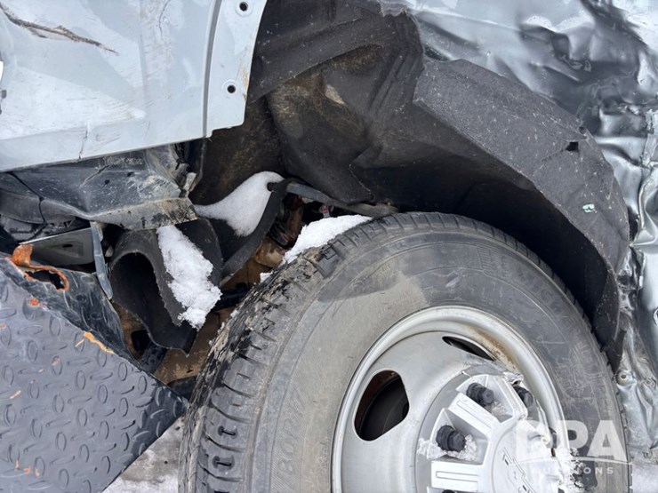 chevrolet-3500hd-image-16