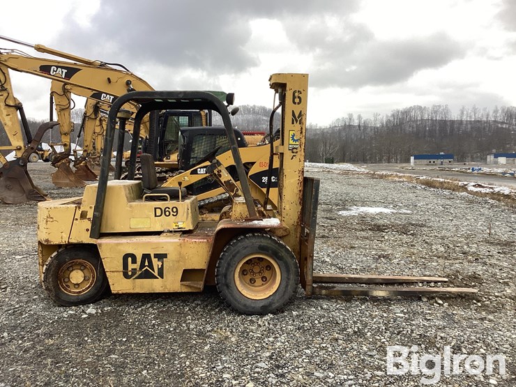 caterpillar-v80d-image-4