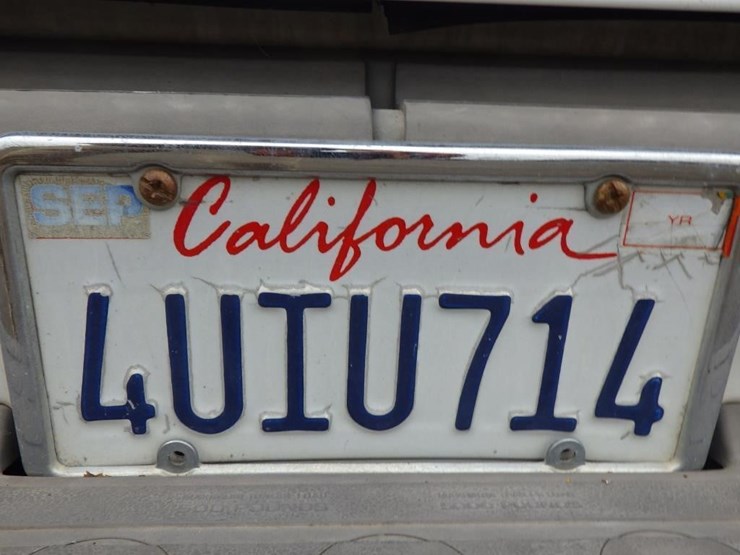 chevrolet-tahoe-image-17