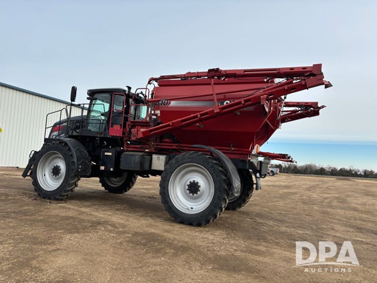 2018-case-ih-810-image-14