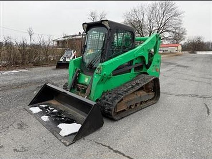 bobcat-t740-image-1
