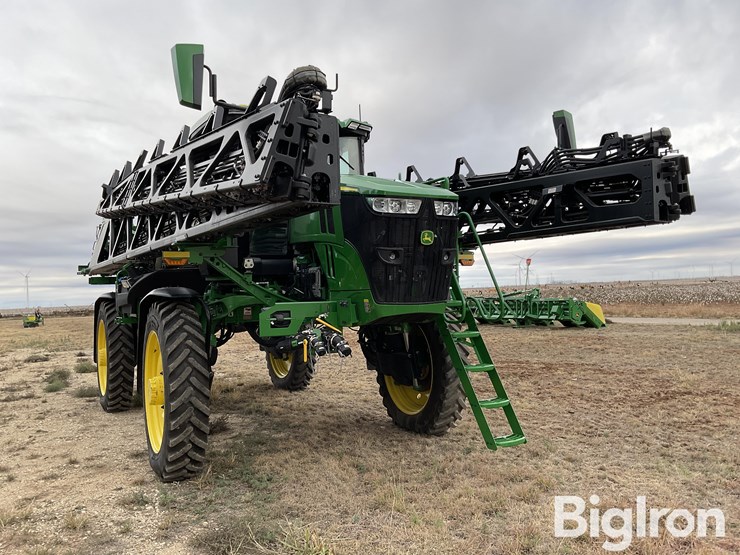 john-deere-412r-image-3