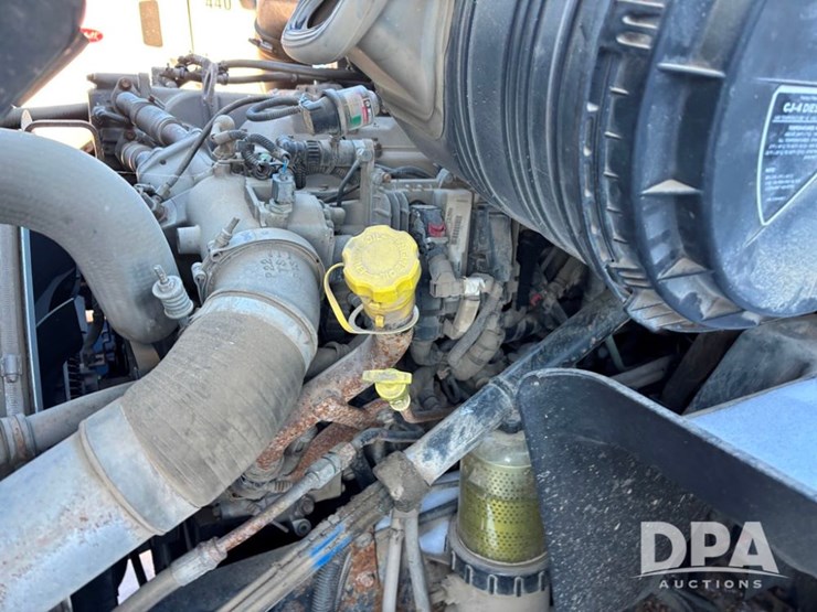 international-prostar-image-16