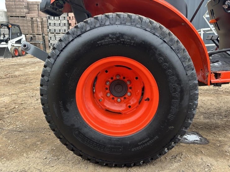 kubota-b2301-image-21