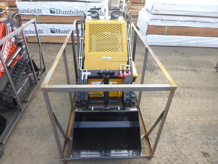 2025-agt-mx-mrt14-skid-steer-track-loader-image-5