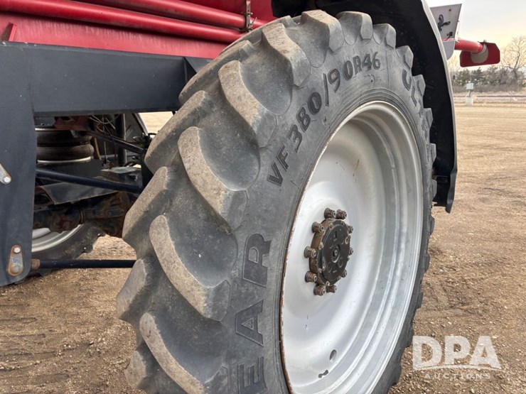 2018-case-ih-810-image-70