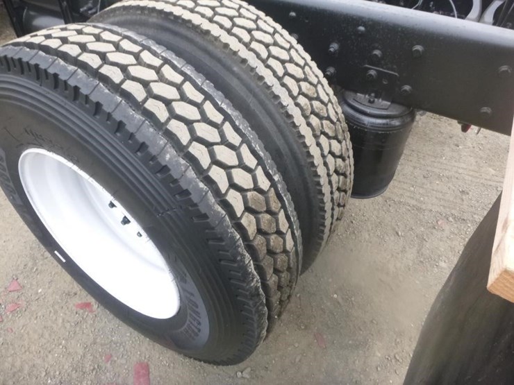 2020-international-mv607-image-21