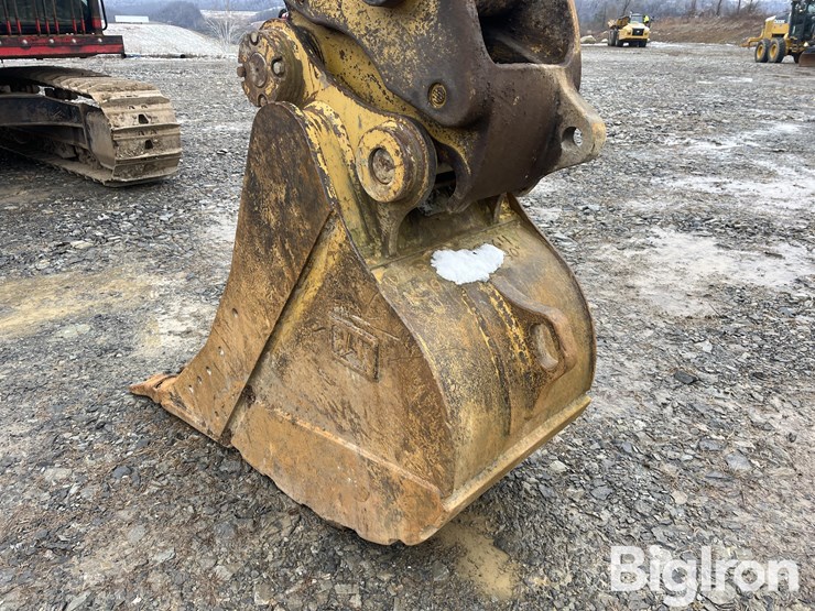 2008-caterpillar-320d-image-17