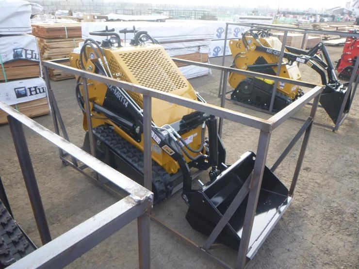 2025-agt-mx-mrt14-skid-steer-track-loader-image-2