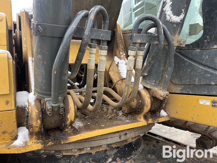 2018-deere-350g-lc-image-16