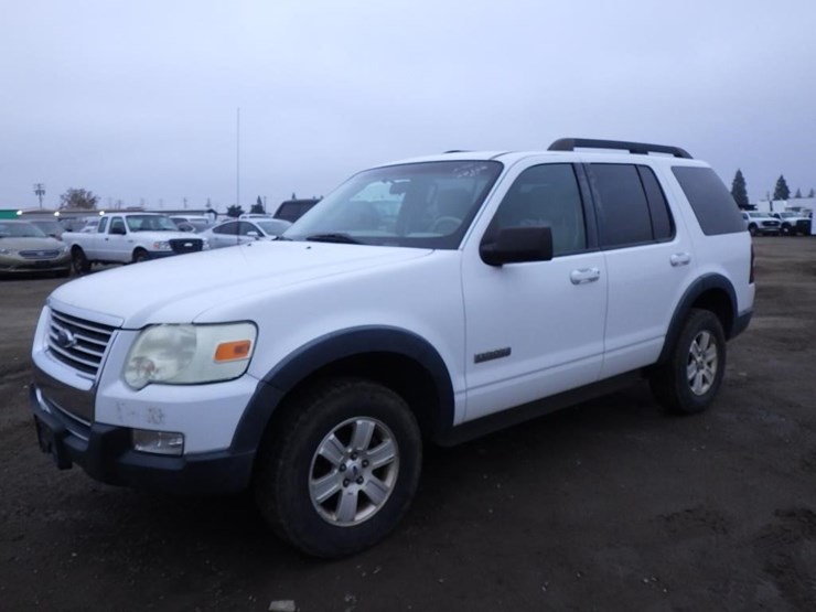 ford-explorer-image-1