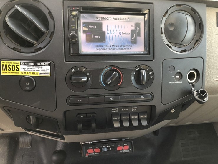 ford-f450-xl-image-9