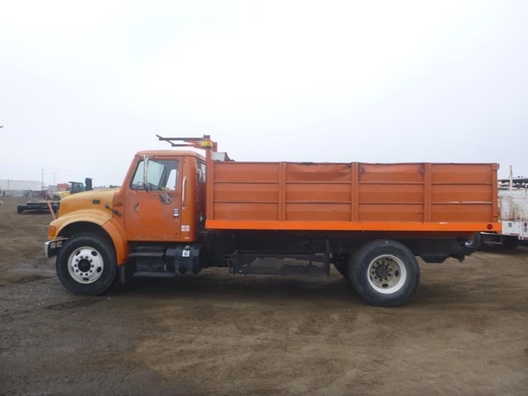 international-4900-image-5