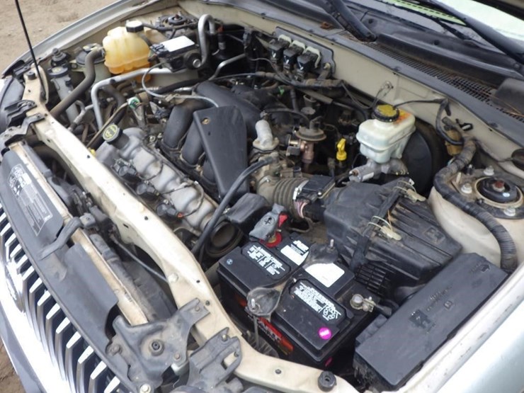 mercury-mariner-image-10