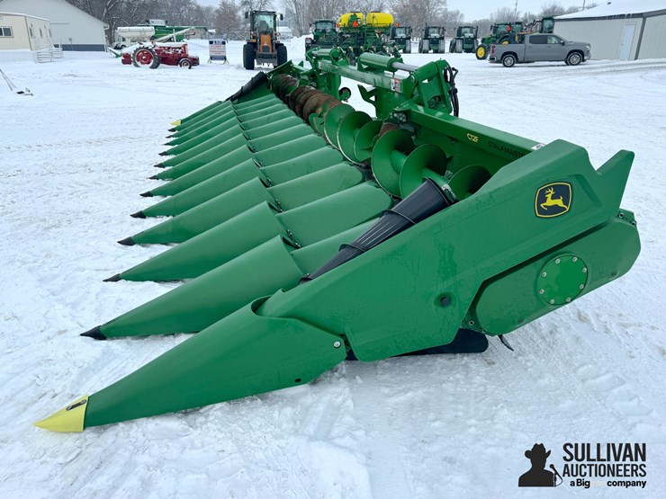 john-deere-c12f-image-6