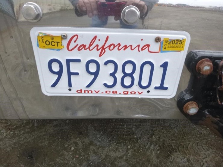 2014-peterbilt-367-image-33