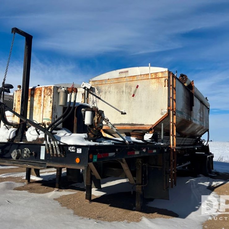 2007 NEVILLE TRAILER