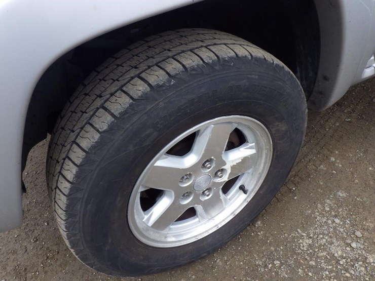 jeep-liberty-image-13