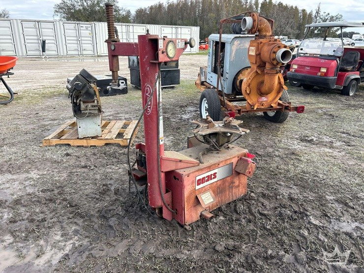 coats-5040a-tire-changer-machine-image-2