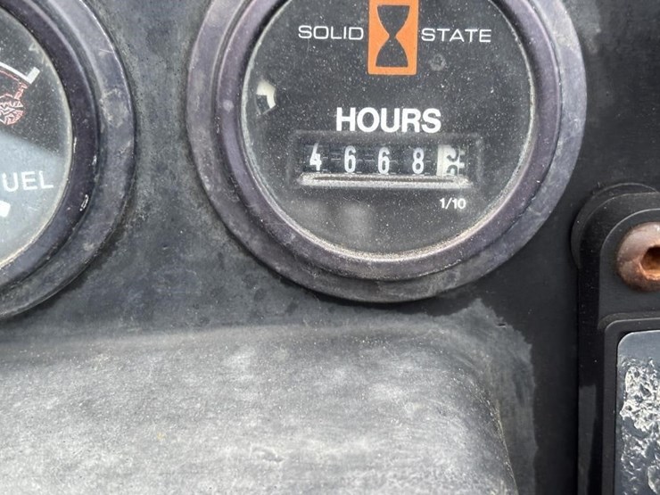 ditch-witch-jt922-image-32