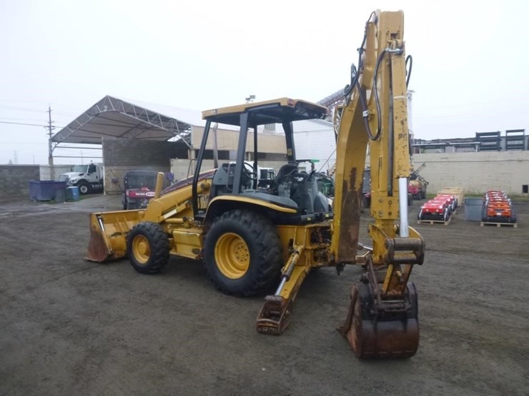 2005-caterpillar-420d-image-4