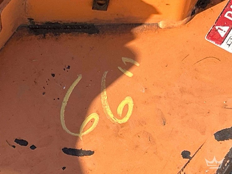 zero-turn-mower-image-16