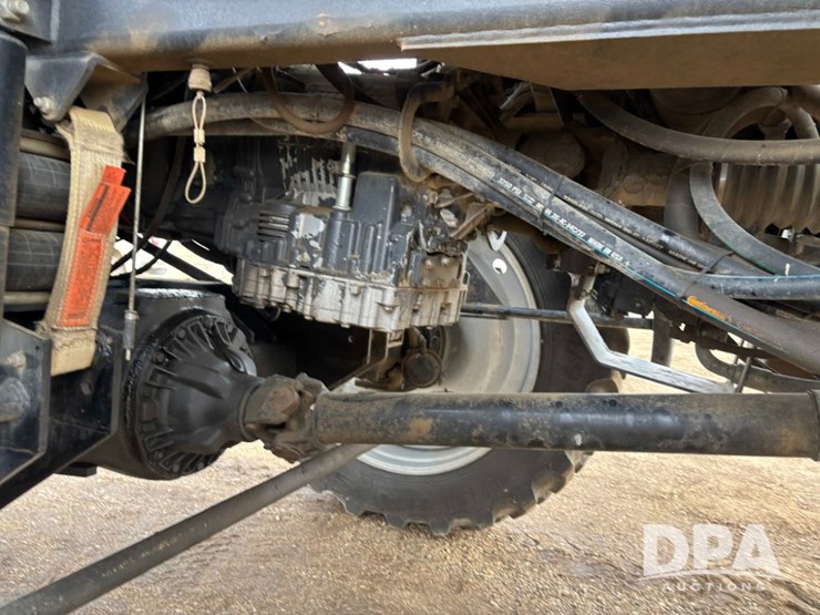 2018-case-ih-810-image-60