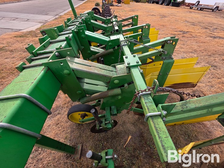 john-deere-885-image-13