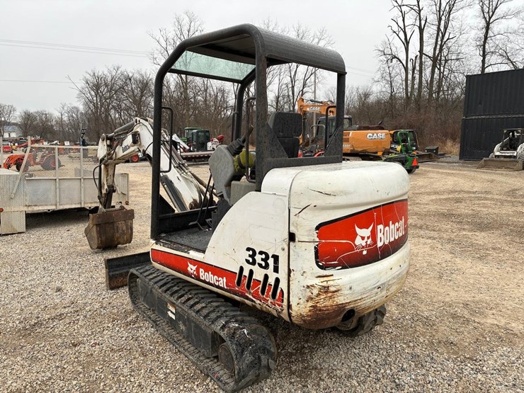 bobcat-331-image-3