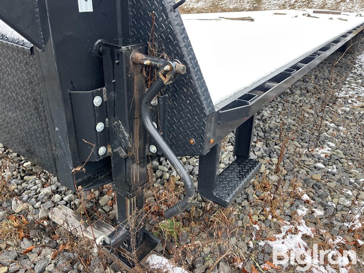 2024-stryker-gooseneck-40’-t/a-flatbed-trailer-image-15