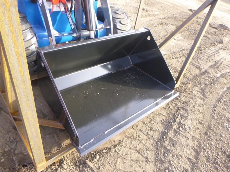 2025-agt-mx-mrw14-skid-steer-loader-image-8