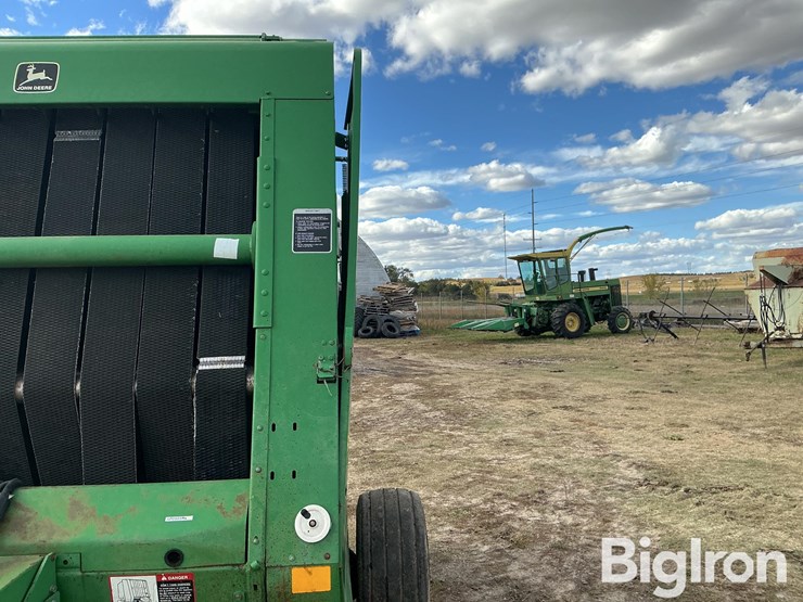 john-deere-566-image-13