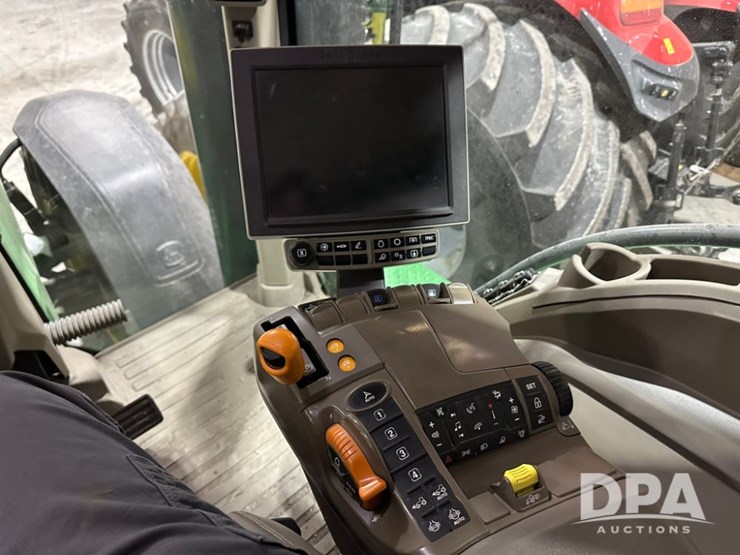 john-deere-8r-410-image-17