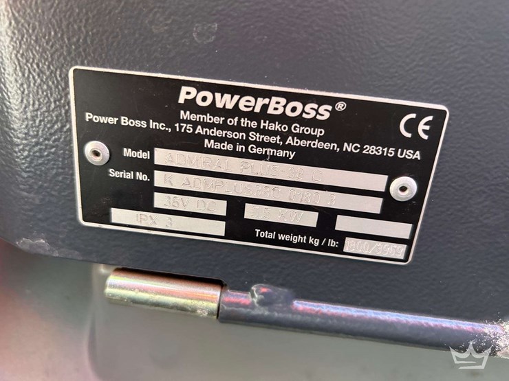 powerboss-admiral-plus-38c-ride-on-floor-scrubber/sweeper-image-5