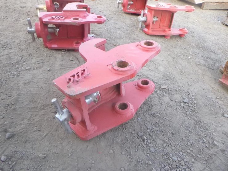 caterpillar-302.7d-image-2