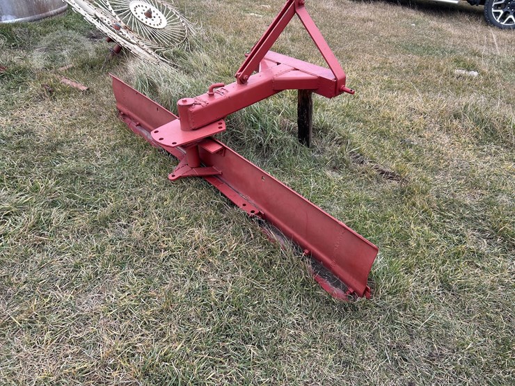 7ft-3pt-blade-image-2