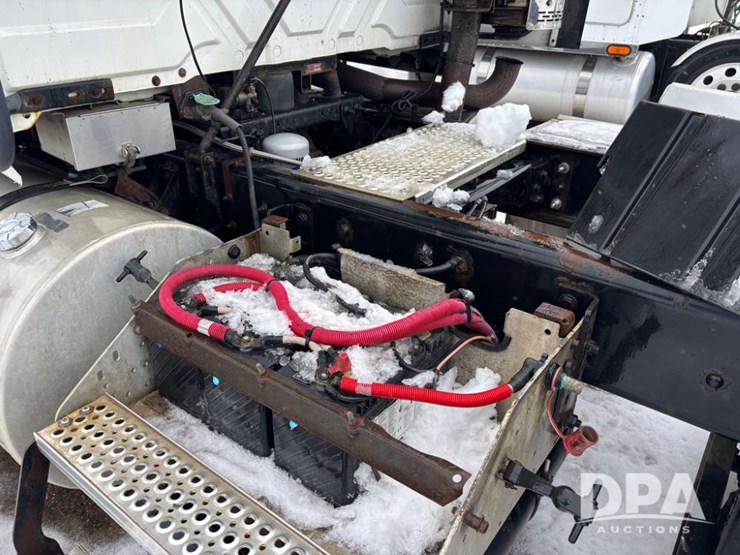 2012-international-prostar-image-36