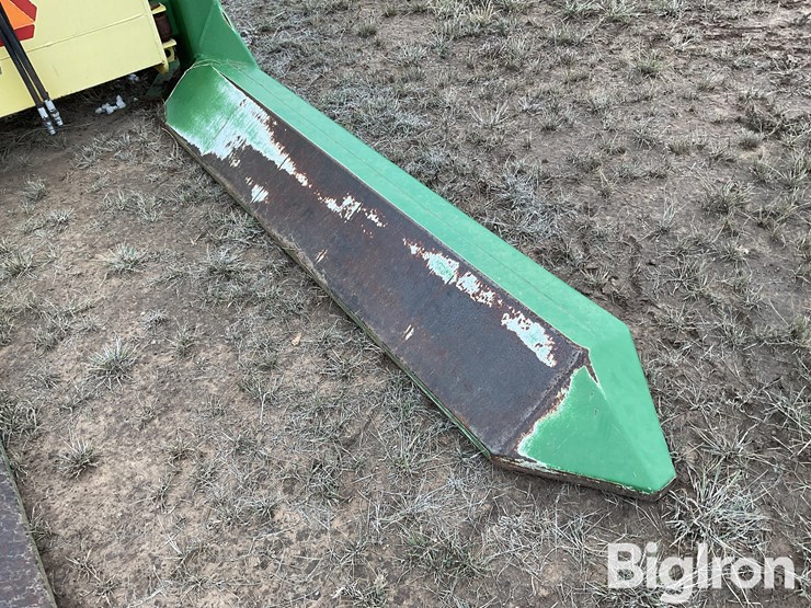 sm-fab-2085-heavy-duty-round-cotton-bale-handler-w/mast-image-10