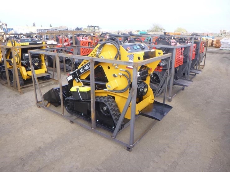 2025-agt-mx-mrt14-skid-steer-track-loader-image-4