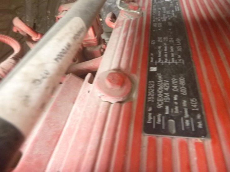 international-7600-image-27