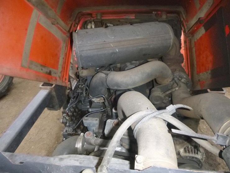 kubota-m8200-image-6