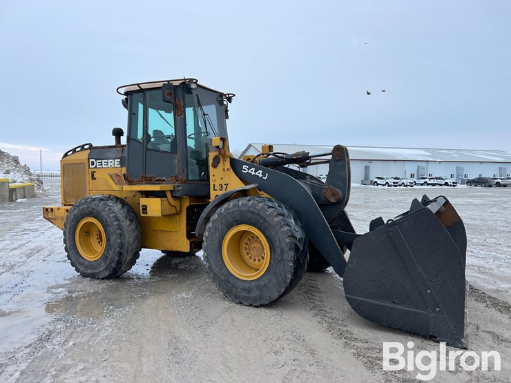 deere-544j-image-3