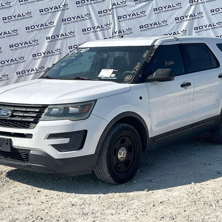 2016 Ford Explorer AWD SUV