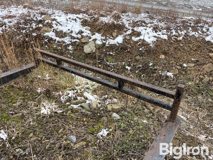 pickup-headache-rack-image-13