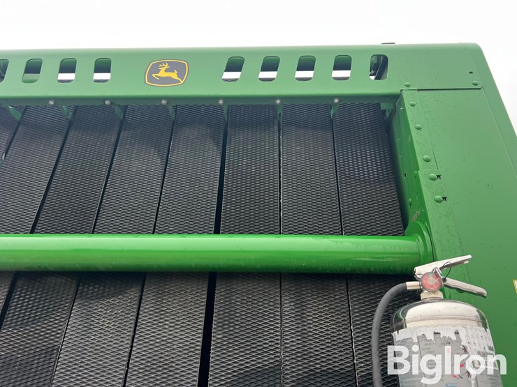 john-deere-560r-image-13