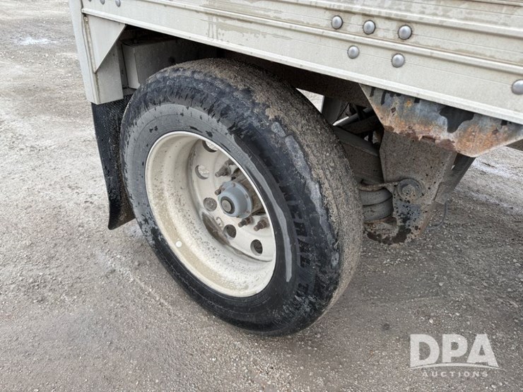 2012-timpte-super-hopper-image-51