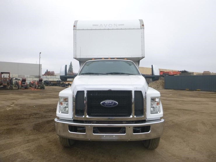 2016-ford-f650-xlt-image-8
