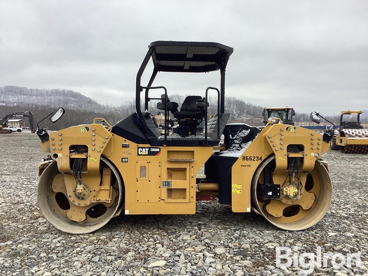 caterpillar-cb66b-image-8