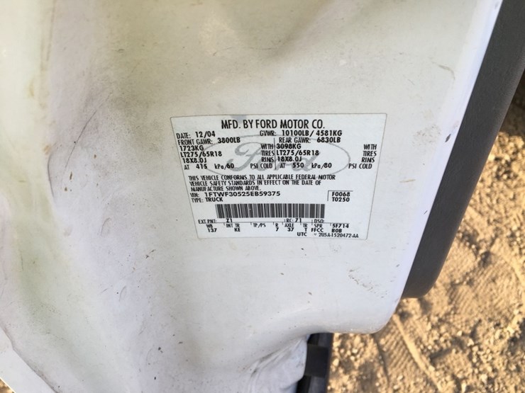2005-ford-f350-xl-image-17